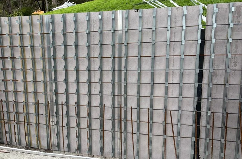 ReoLok panels locked together by reinforcing steel on site